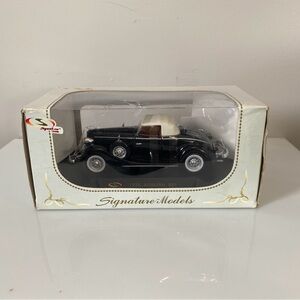 Signature Series 1935 Auburn 851 Die Cast Model New In Box / Sealed